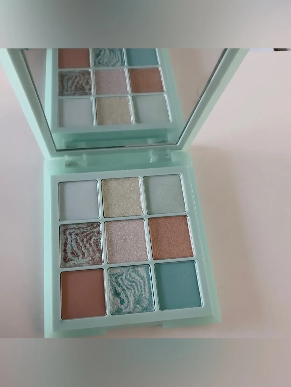Huda Beauty Pastels Mint Obsessions Eyeshadow Palette